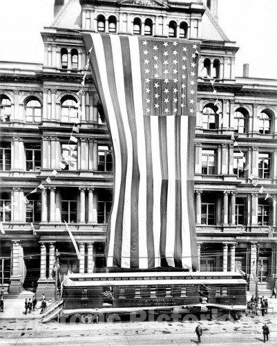 Cincinnati, Ohio, Patriotism at the Post Office, c1910