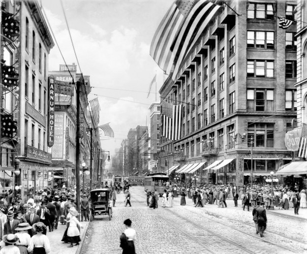 Crowds on Washington Avenue, c1906