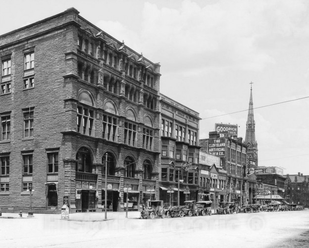 Cleveland, Ohio, Euclid Avenue and East Sixth Street, c1910