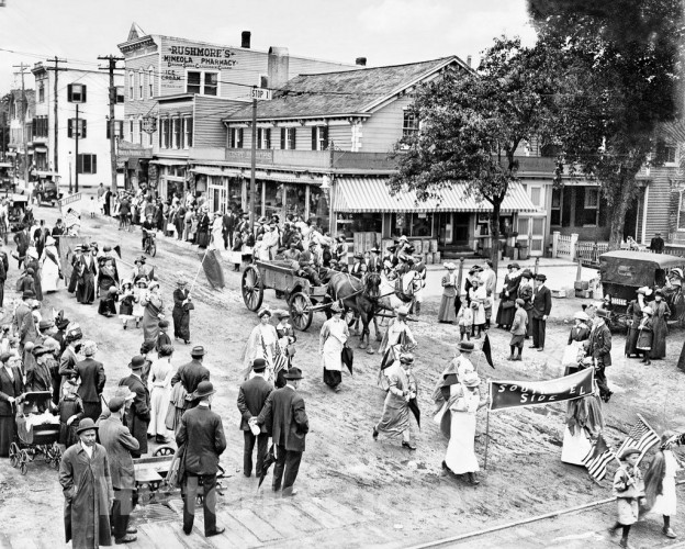 Long Island, New York, Suffrage Parade, Mineola, c1913