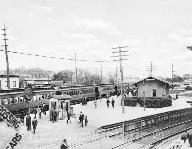 Long Island, New York, Lynbrook Station on the Long Island Railroad, c1920