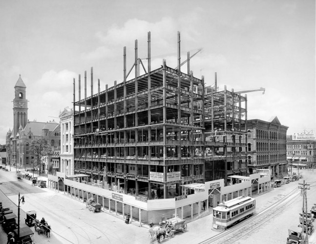Building the Dimes Savings Bank, c1910