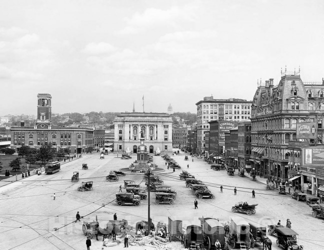 Providence, Rhode Island, Gathered at Exchange Place, c1910