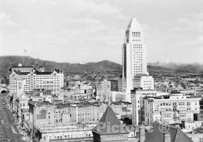 Los Angeles, California, City Hall on the Los Angeles Skyline, c1935