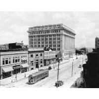Milwaukee, Wisconsin, The Northwestern Mutual Building, c1920